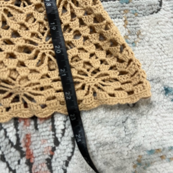 Vintage Crochet Top - Picture 4 of 4